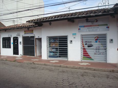 Casa En Venta...excelente Ubicacion.
