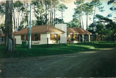 Chalet Pinares De Atlántida (zona Privilegiada) 269.000 Con Bhu