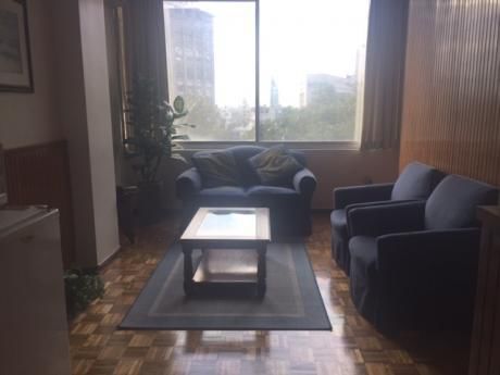 Av. 18 De Julio Esq. Rio Negro - Venta Apto 1 Dorm Centro
