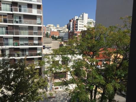 Nuevo Sobre 26 De Marzo Muy Amplio Con Garaje Y Barbacoa
