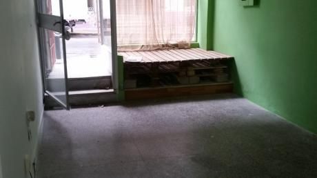 Venta Local Con Renta Roxlo Y Colonia: Buen Estado