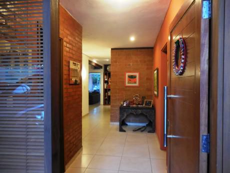 Alquilo Hermosa Casa En Lambaré Zona Itá Enramada