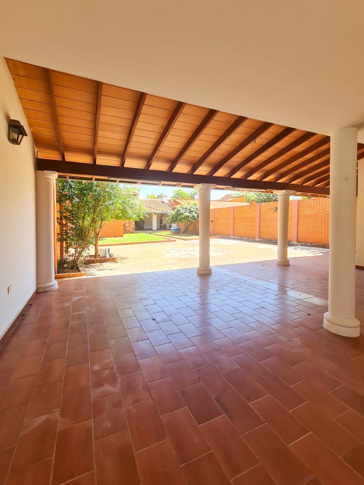 ALQUILO RESIDENCIA EN HERRERA — foto 3
