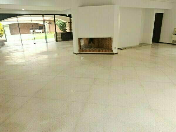Alquilo Hermosa  Residencia con diseño Exclusivo — foto 2