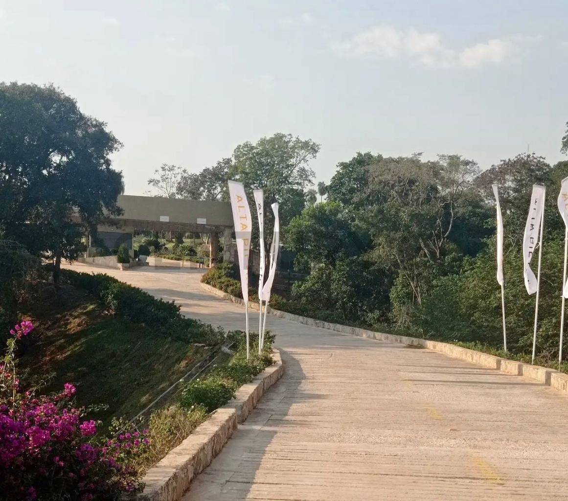 VENDO HERMOSO TERRENO EN CONDOMINIO CERRADO ALTA PIETRA — foto 3
