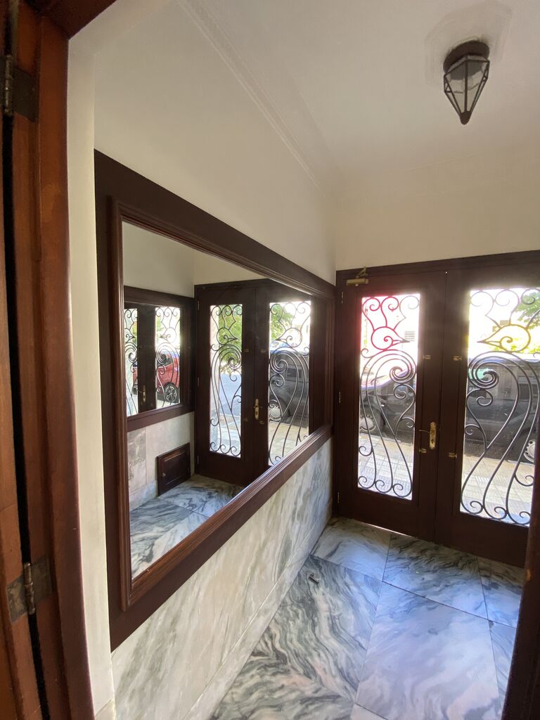 APARTAMENTO 2 DORMITORIOS EN PALERMO. HERMOSO EDIFICIO