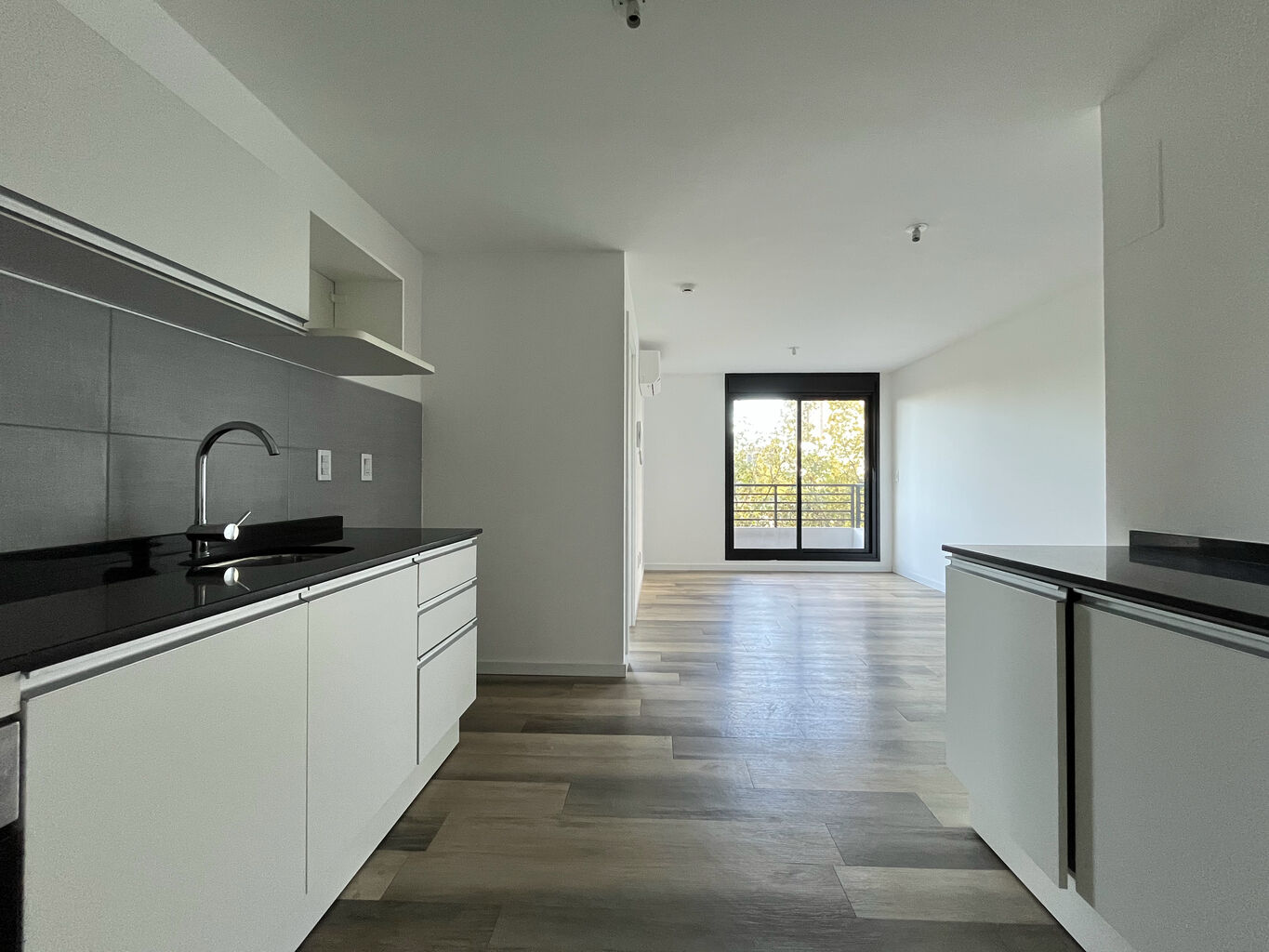 Venta 1 dormitorio Cordon Sur. Con renta.