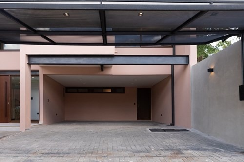 Casa en alquiler en Mburucuyá