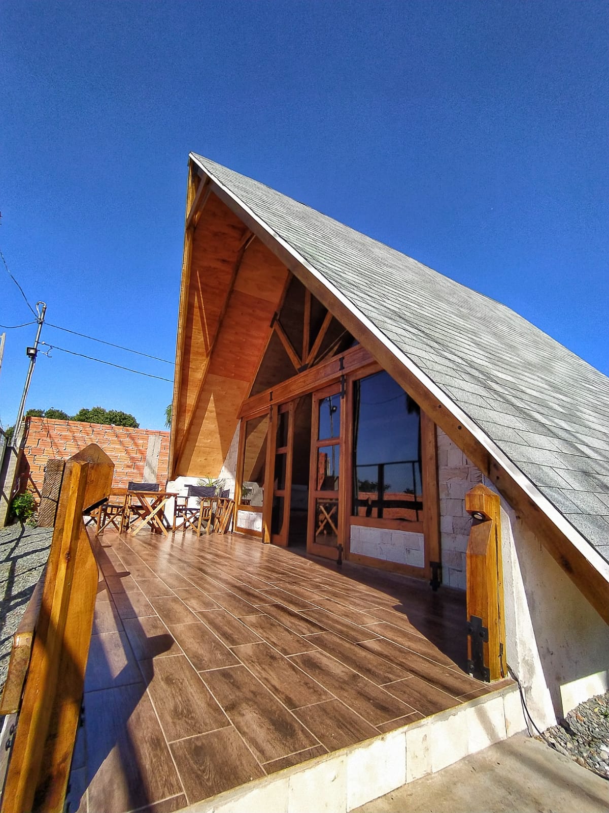 Vendo Casa Alpina!. Ref. #ZB2F09 - InfoCasas.com.py