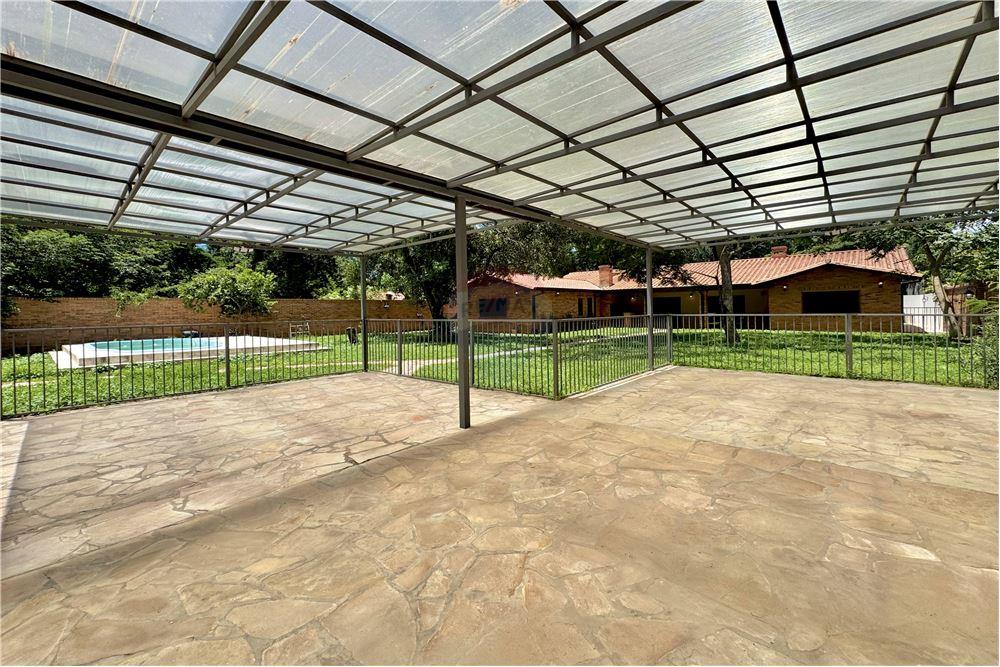 VENDO HERMOSA CASA EN BARRIO COLON SAN BER — foto 3