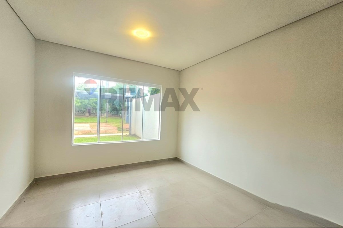 Duplex - Venta - Luque, Central, Paraguay — foto 3