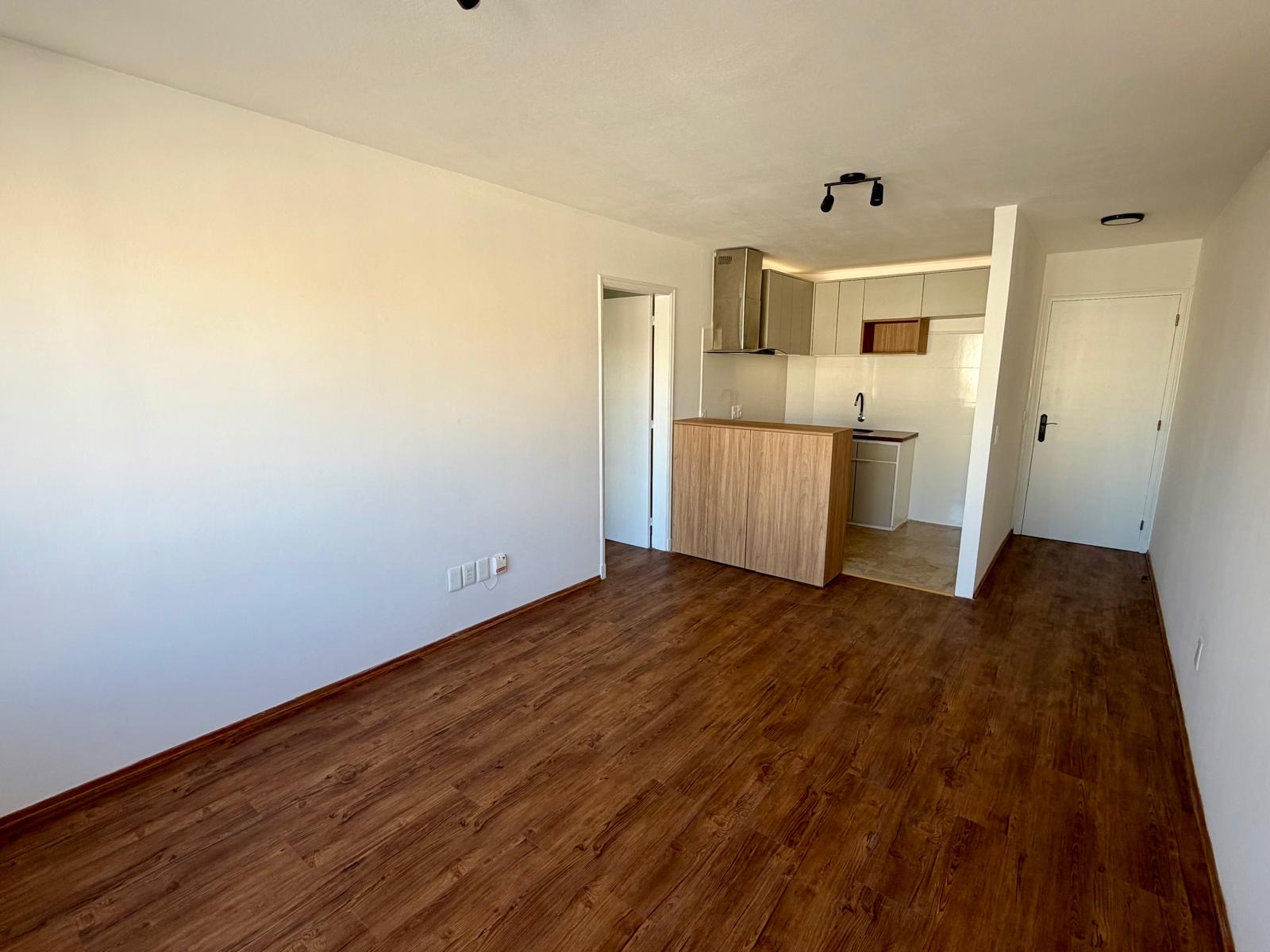¡dueño Alquila Excelente Apartamento De 1 Dormitorio! Muy Luminoso Y Calefacción · Foto 2