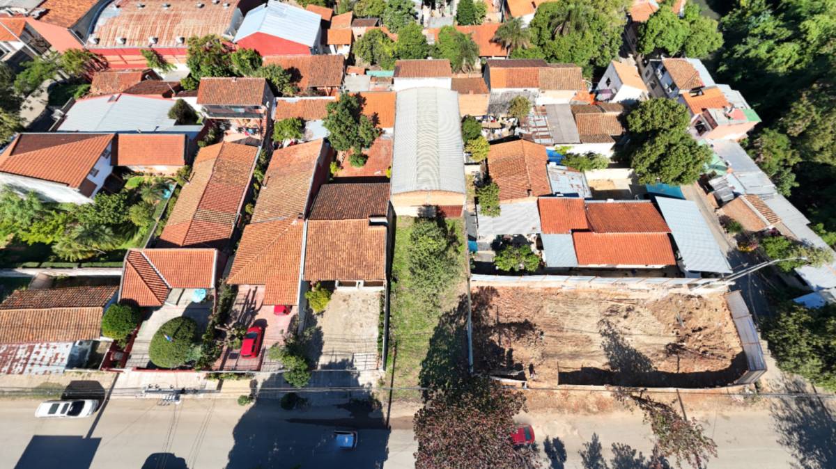Venta de Terreno con Tinglado - Bo. Bella Vista — foto 3