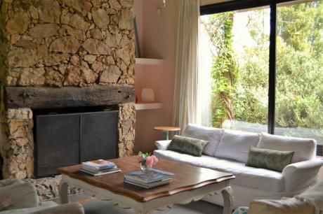 Preciosa Casa En Venta En Barrio Privado.