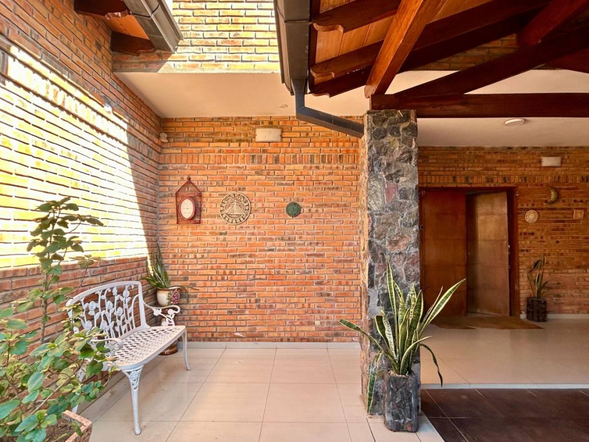 ALQUILO CASA EN LAMBARE — foto 2