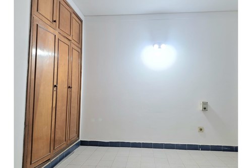 Departamento-Alquiler-Legion civil extranjera, , Villa Morra, Asunción — foto 3