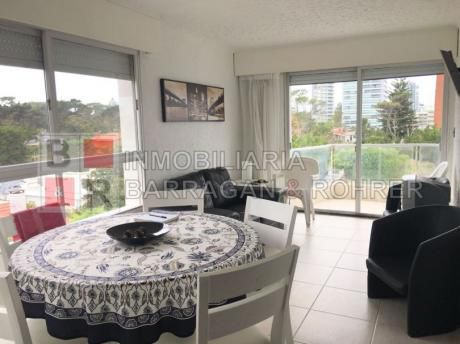Apartamento Con Vista En Playa Mansa