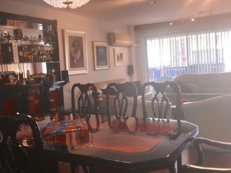 Venta Apartamento Montevideo Pocitos 4 Dormitorios Servicio Garaje