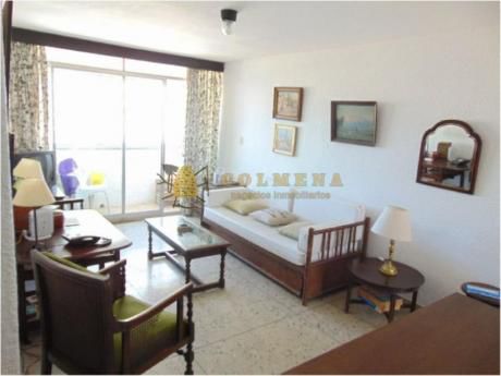 Apartamentos En Península: Col1019a