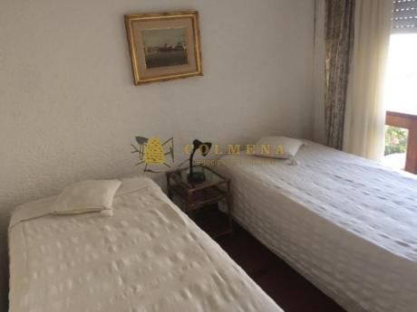 Apartamentos En Playa Mansa