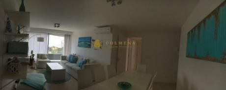 Apartamentos En Playa Mansa