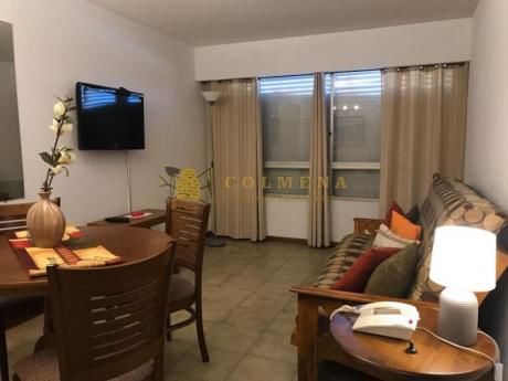 Apartamentos En Península: Col690a