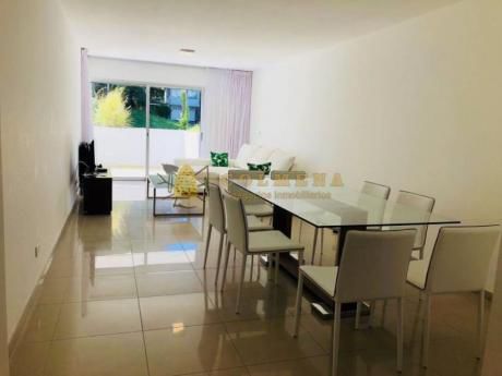 Apartamentos En Rincón Del Indio: Col824a