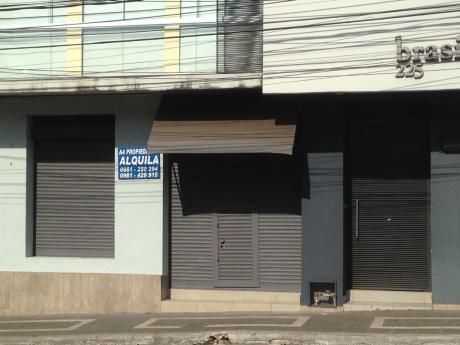 Alquilo Local Comercial Zona Sanatorio Migone
