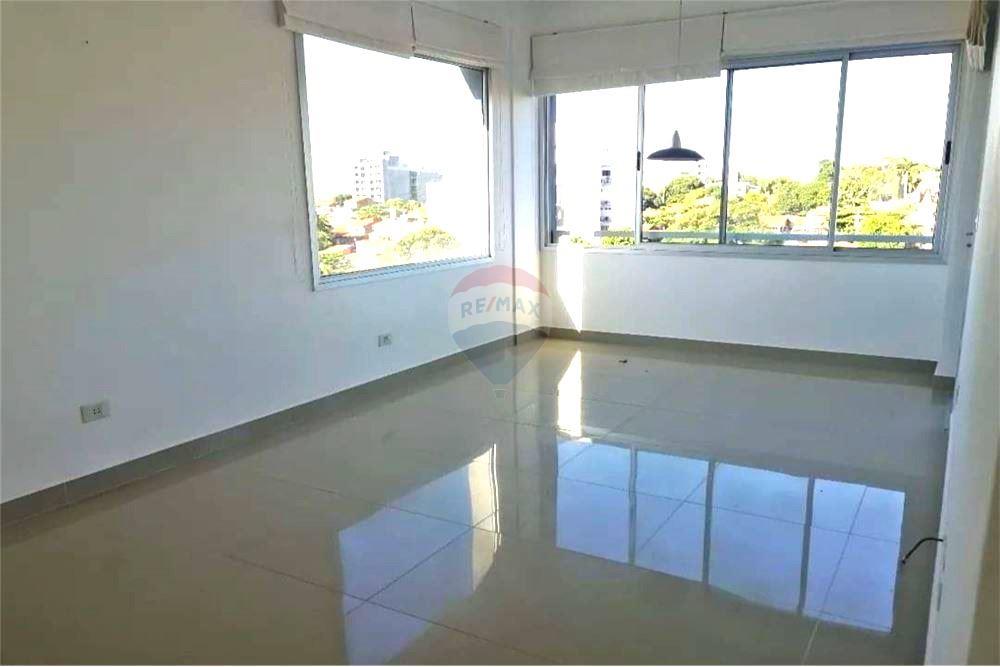 VENDO dpto en Barrio Jara. Edificio Amistad — foto 3