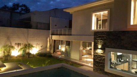 Asa Inmobiliaria Alquila Fina Residencia