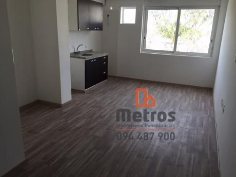 Monoambiente Con Patio A Estrenar En Buceo, A 4 De La Rambla Y Mdeo.shopp.