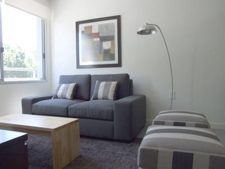 Venta De Apartamento 2 Dorms 2 Baños Con Garage - Puerto Del Buceo