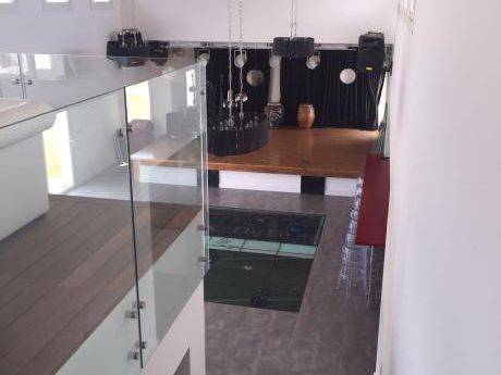 Exclusiva, Seguridad .- Club House