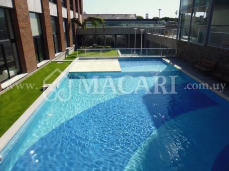 Diamantis Plaza Con Garaje!!! Completo