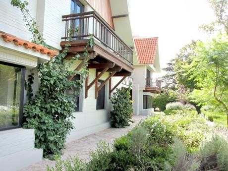 Fantástica Casa En Carrasco