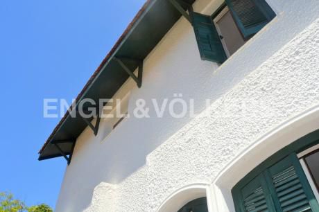 Casa De Estilo Alemán En El Corazón De Carrasco