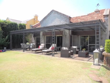Espectacular Casa En Carrasco Sur