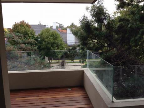 Hermoso Apartamento A Metros De La Rambla