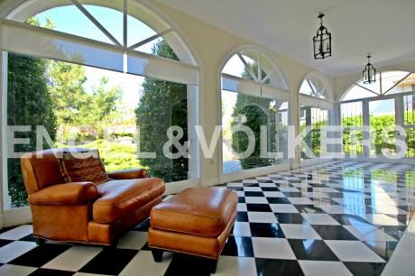 Elegante Residencia A La Venta En Carrasco