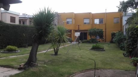 Muy Buena Casa En Un Gran Entorno!