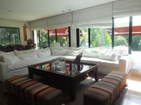 Casa En Venta 3 Dormitorios