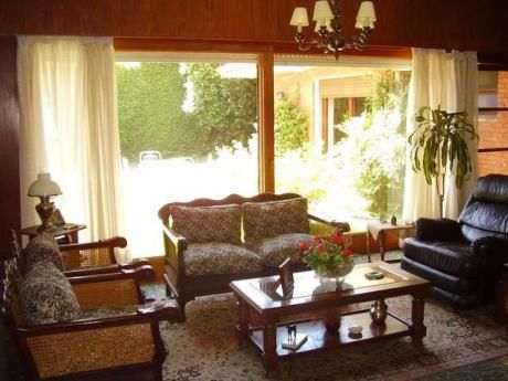 Muy Buena Casa En Carrasco