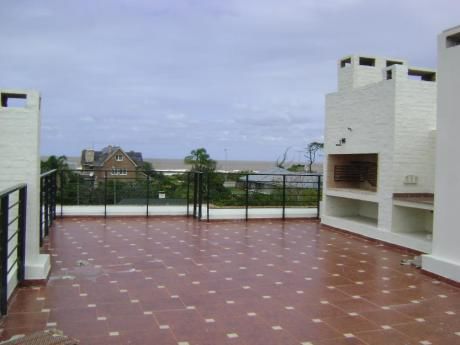 Edificio A Pasos De Rambla. 800 Metros De Terreno