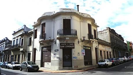 Antiguo Café Y Bar San Lorenzo En Ciudad Vieja