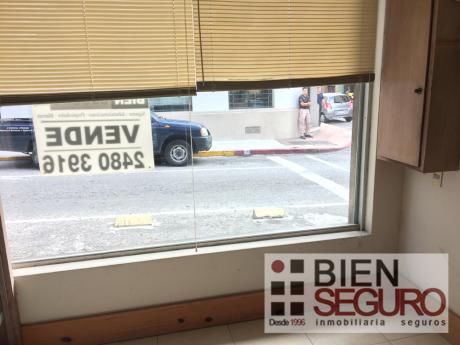 Local Comercial En Venta En Ciudad Vieja