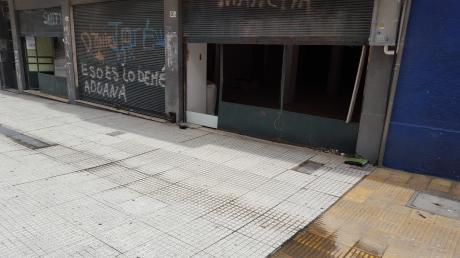 Local Sobre Peatonal 170 Mts2 $ 60.000