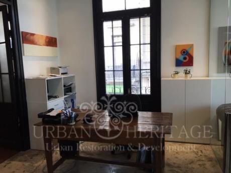 Ultra Design Modern Office In A Fully Restored Building