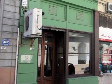Venta De Local Comercial En Ciudad Vieja