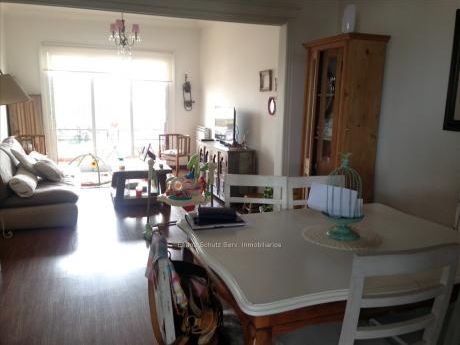 Apartamento Venta 3 Dormitorios A Nuevo Pocitos