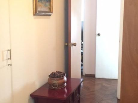 A Pasos De Plaza Gomensoro